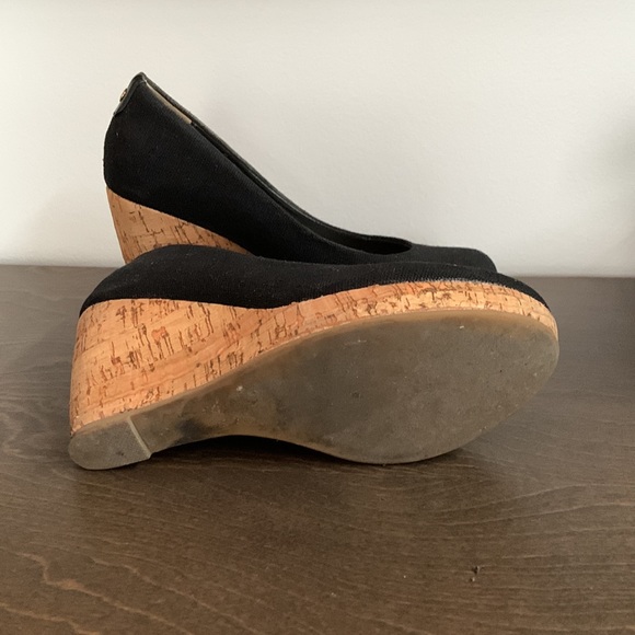 PEGABO Pericles cork heels. Black. Size 6. - Picture 5 of 6